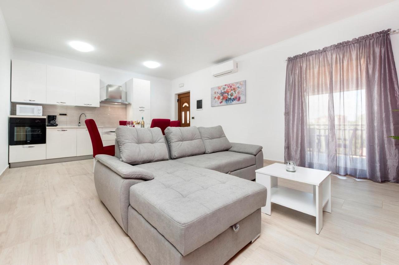 Comfort Apartments Karla Rovinj Ngoại thất bức ảnh