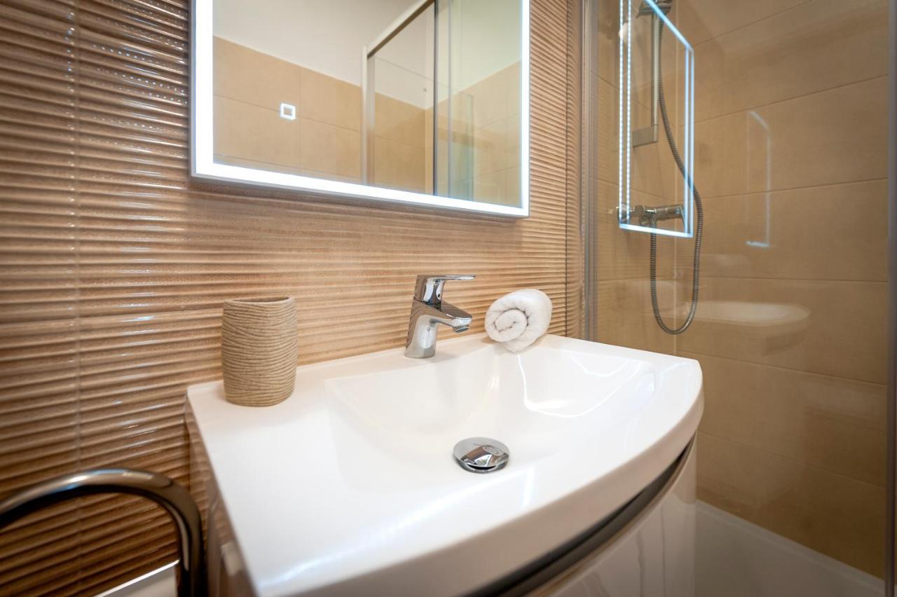 Comfort Apartments Karla Rovinj Ngoại thất bức ảnh