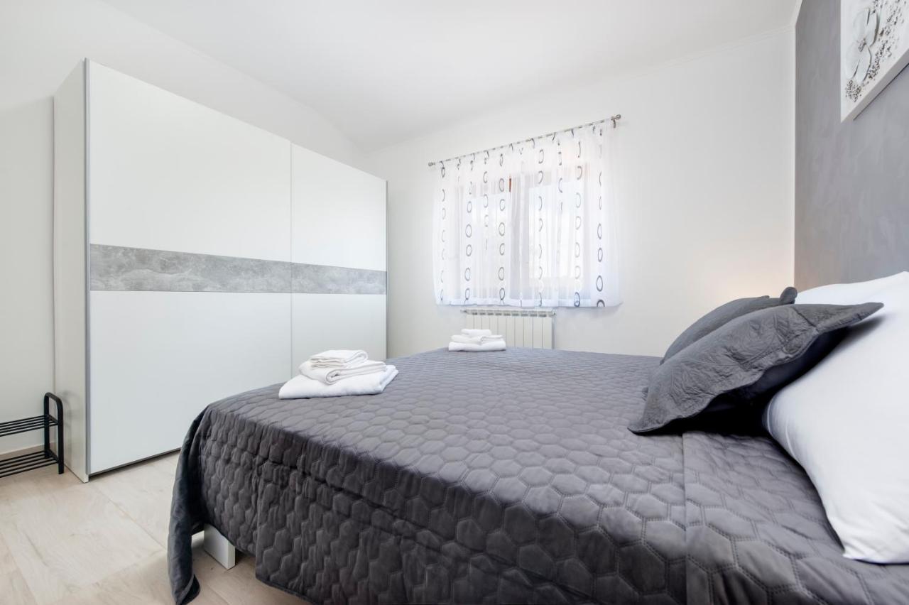 Comfort Apartments Karla Rovinj Ngoại thất bức ảnh